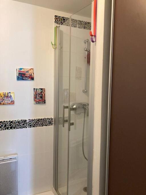 Apartament Loft Au Coeur De Nîmes Zewnętrze zdjęcie