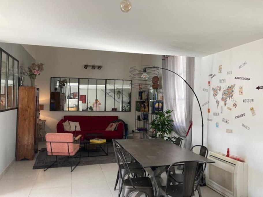 Apartament Loft Au Coeur De Nîmes Zewnętrze zdjęcie